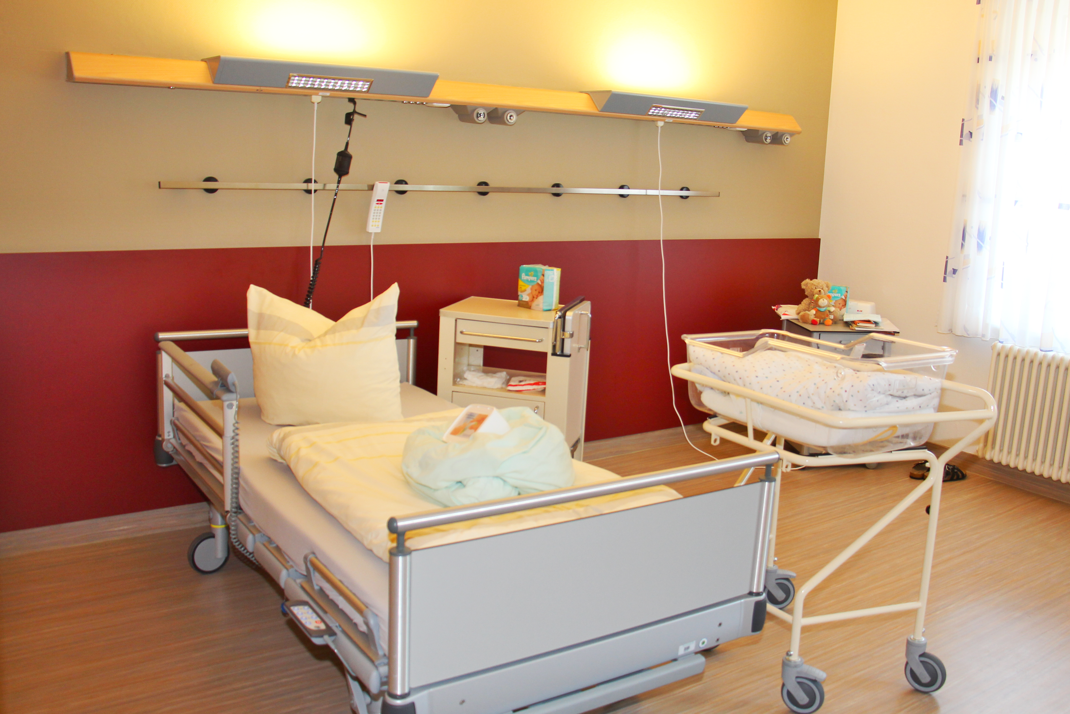 Abbildung Wochenstation, Wochenbett und Familienzimmer